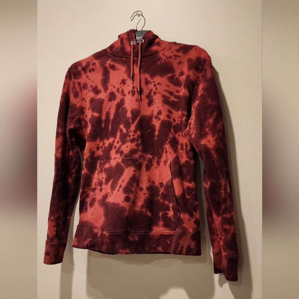 Aeropostale tie and dye hooded sweatshirt